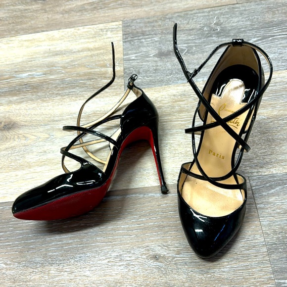 Authentic Christian Louboutin Black patent leather heels - Picture 2 of 5